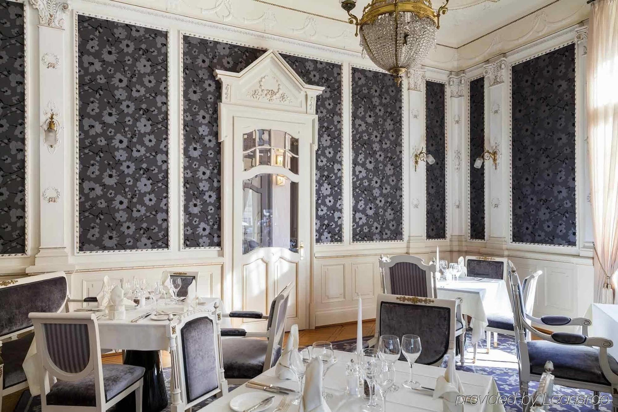 Royal St Georges Mgallery Collection